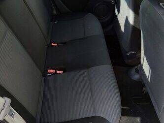 2012-renault-clio-1415056-45412342