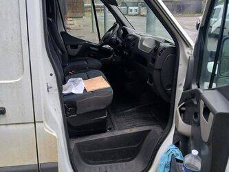 2014-renault-master-1415064-45412401