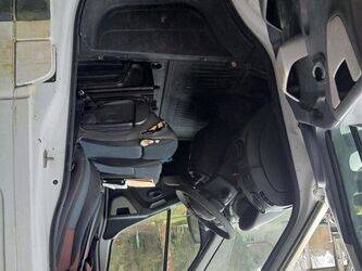 2014-renault-master-1415064-45412402