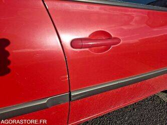 2006-renault-megane-1415068-45412439