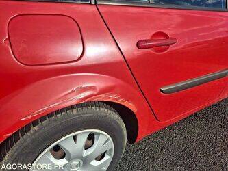 2006-renault-megane-1415068-45412440