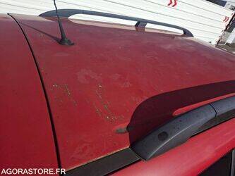 2006-renault-megane-1415068-45412441