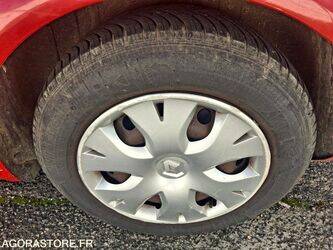 2006-renault-megane-1415068-45412449