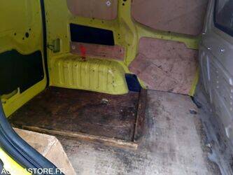 2013-peugeot-bipper-1415069-45412459