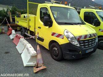 2011-renault-master-1415074-45412492