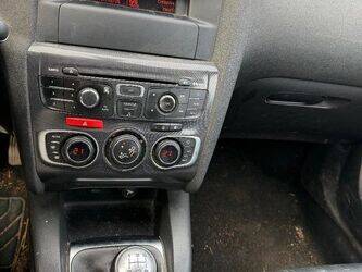 2013-citroen-c4-1415084-45412556