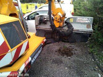 2000-john-deere-6220-45412570