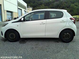 2014-peugeot-108-1415087-45412596