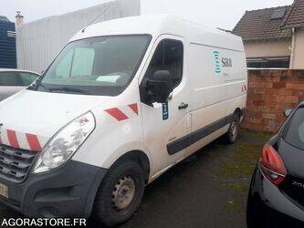 2014-renault-master-1415095-45412647