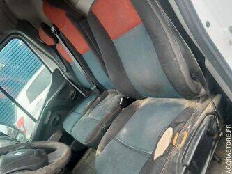 2014-renault-master-1415095-45412653