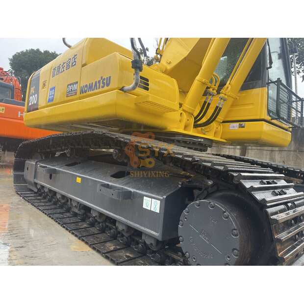 2024 Komatsu PC200-8-45412685