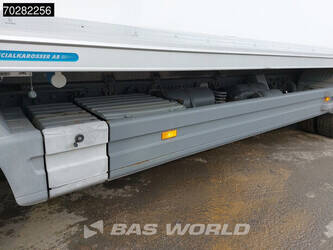 2013-mercedes-benz-atego-1324-1390435-45412794