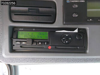 2013-mercedes-benz-atego-1324-1390435-45412810