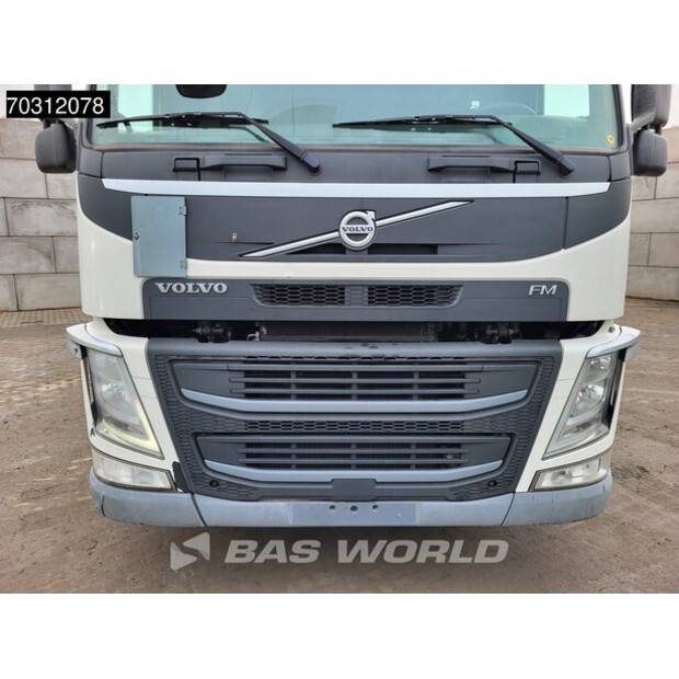 2016 فولفو FM 460-45412936