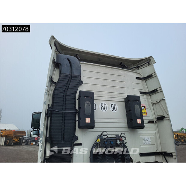 2016 فولفو FM 460-45412940