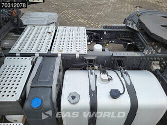 2016-volvo-fm-460-1415105-45412942