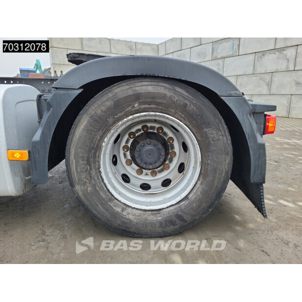 2016 فولفو FM 460-45412947