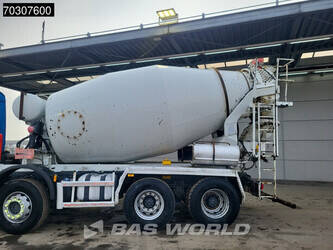 2017-mercedes-benz-arocs-3240-1415112-45413198