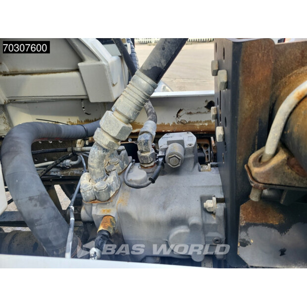 2017 مرسيدس بنز AROCS 3240-45413202