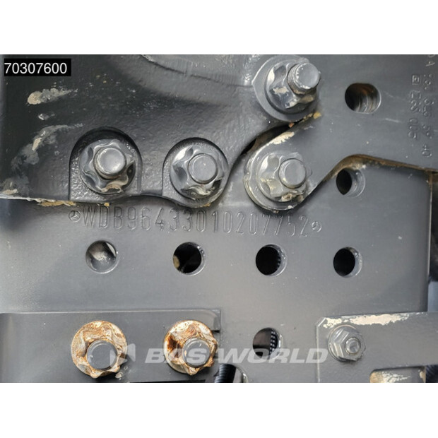 2017 مرسيدس بنز AROCS 3240-45413218