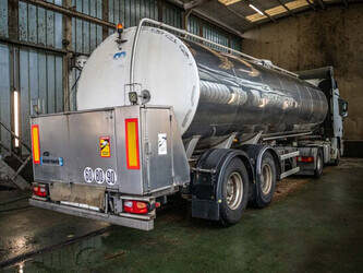 2008-maisonneuve-others-1415125-45413767