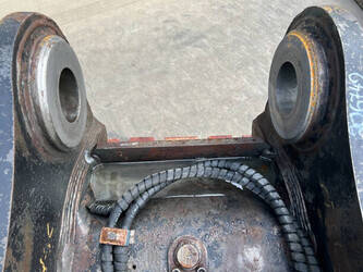 2016-caterpillar-349e-1415133-45413867