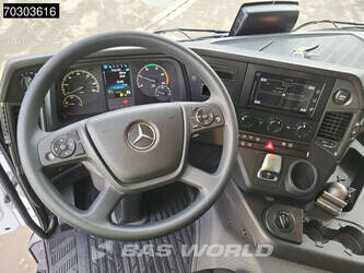 2025-mercedes-benz-arocs-3340-1388352-45413927