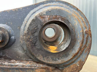 2019-caterpillar-325-1415137-45413947