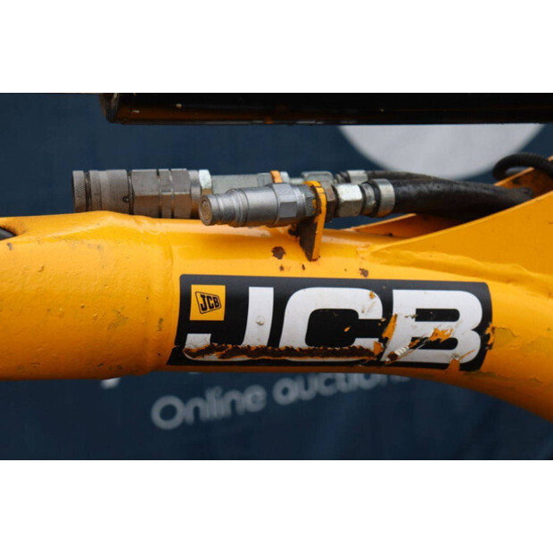 2018 JCB 8008 CT-45413989