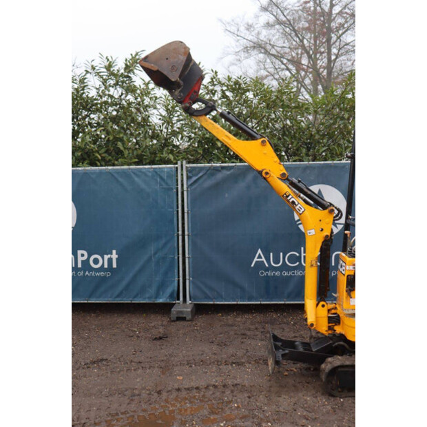 2018 JCB 8008 CT-45414007