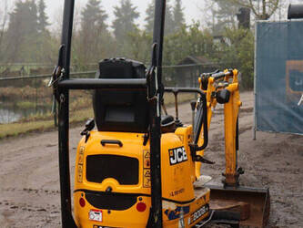 2019-jcb-8008-cts-1415145-45414106