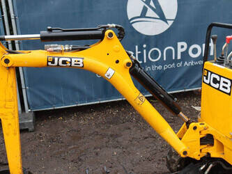 2019-jcb-8008-cts-1415145-45414113