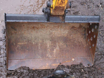 2019-jcb-8008-cts-1415145-45414114