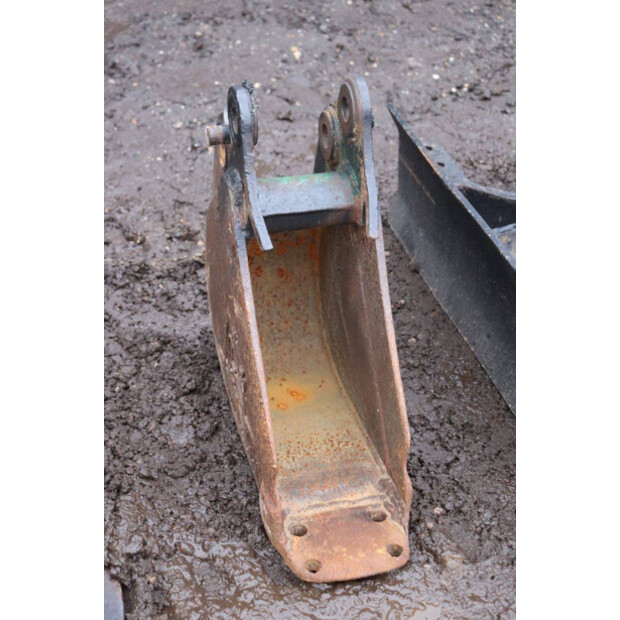 2019 JCB 8008 CTS-45414118