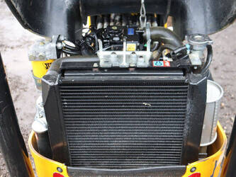 2019-jcb-8008-cts-1415145-45414124