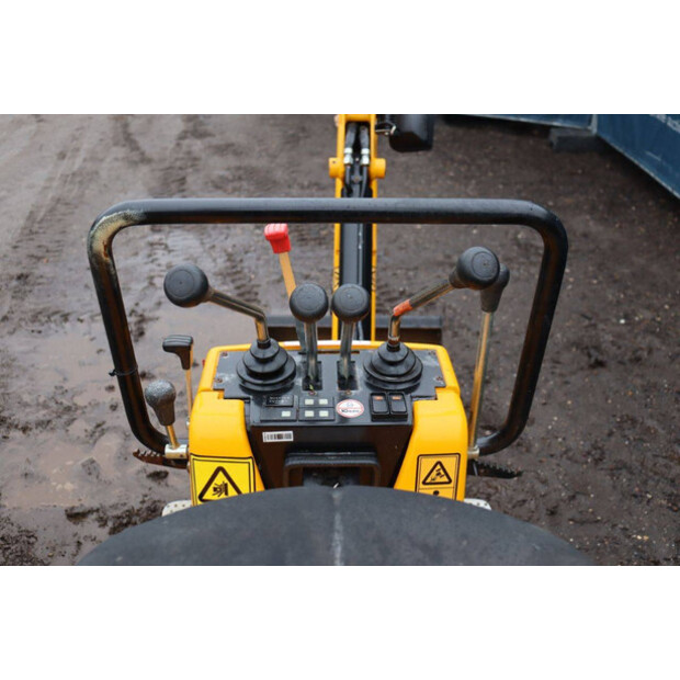 2019 JCB 8008 CTS-45414128