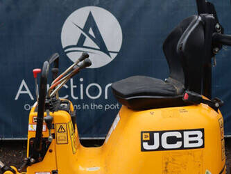 2019-jcb-8008-cts-1415145-45414129