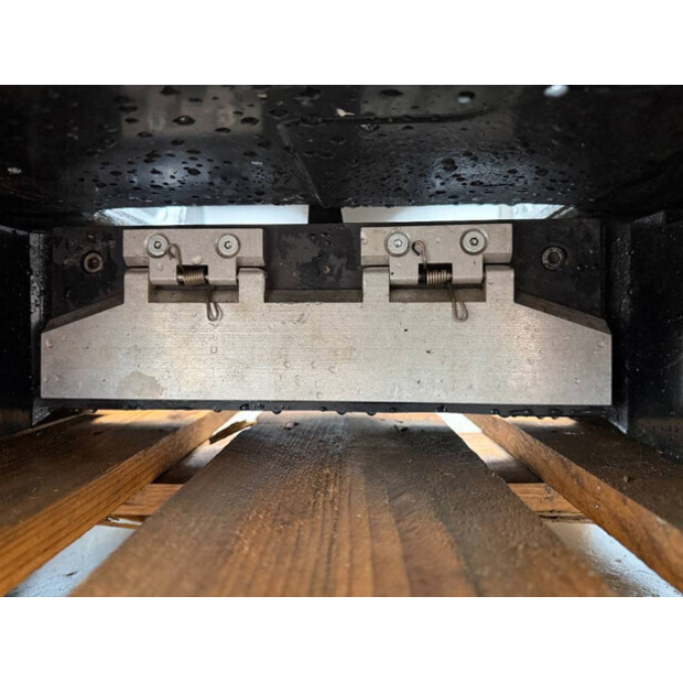 2017 OilQuick OQ70/55-45414392