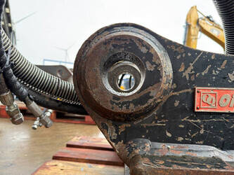 2010-oilquick-oq80-323d-45414631