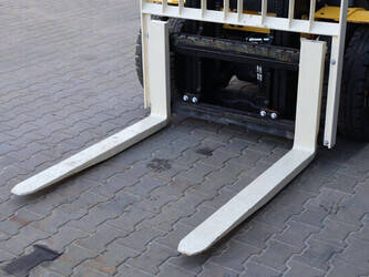 2023-yale-gdp3-5nv2442-45414706