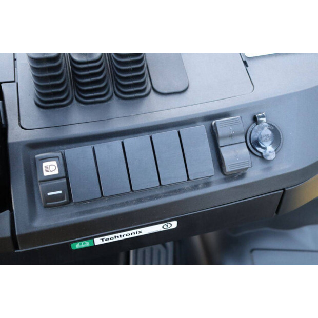 2023 Yale GDP3.5NV2442-45414759