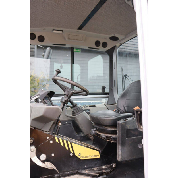 2021 نيوسون DV60-45414868