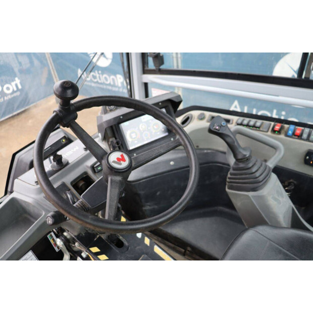 2021 نيوسون DV60-45414870