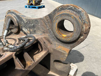 2016-caterpillar-352f-1415173-45415010