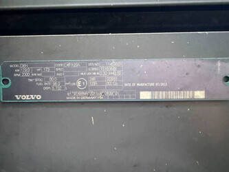 2013-volvo-ew180d-1415175-45415038