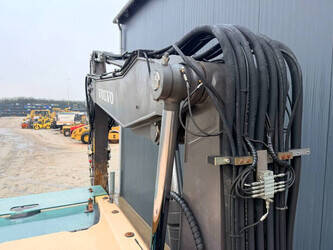 2013-volvo-ew180d-1415175-45415067