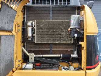 2005-caterpillar-318cl-1415177-45415120