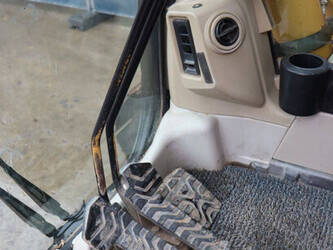 2005-caterpillar-318cl-1415177-45415124