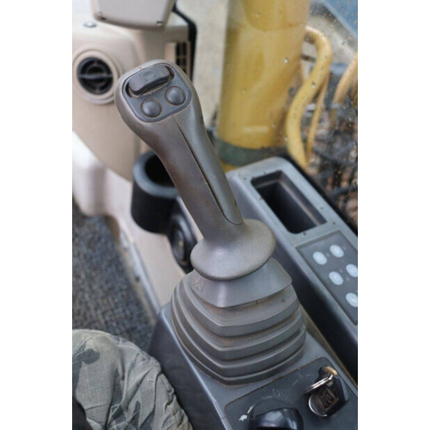 2005 Caterpillar 318CL-45415126