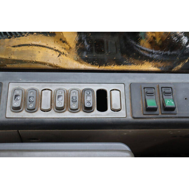 2005 Caterpillar 318CL-45415127